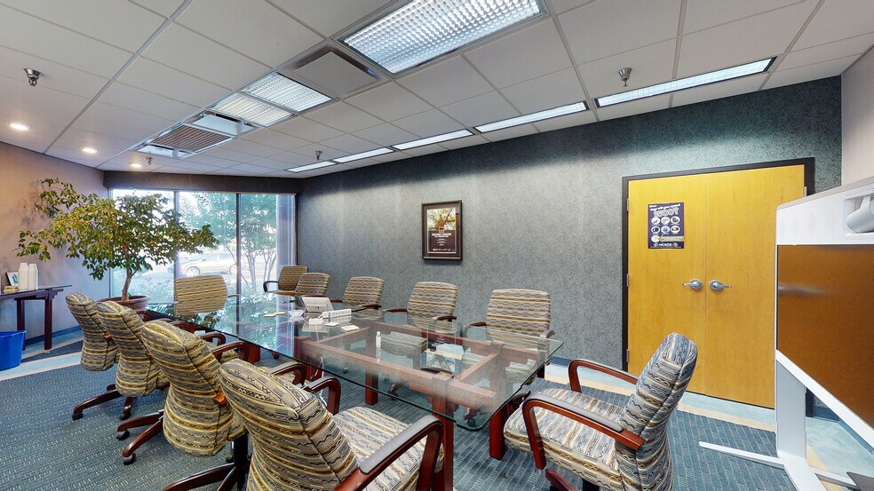 More Photos Of 442 Rutherford Ave NE, Roanoke Office For Lease