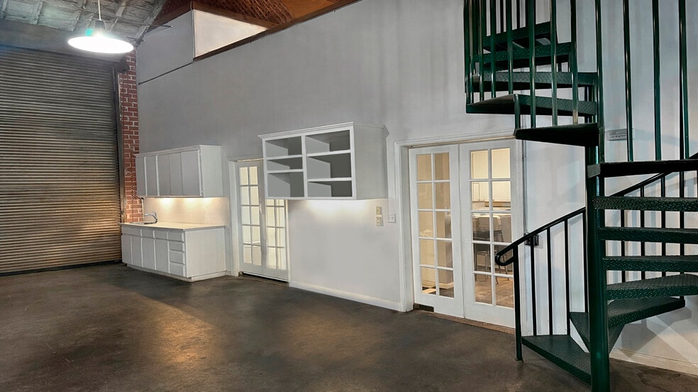 More Photos Of 915 S Alta Vista Ave, Monrovia Light Manufacturing For Sale