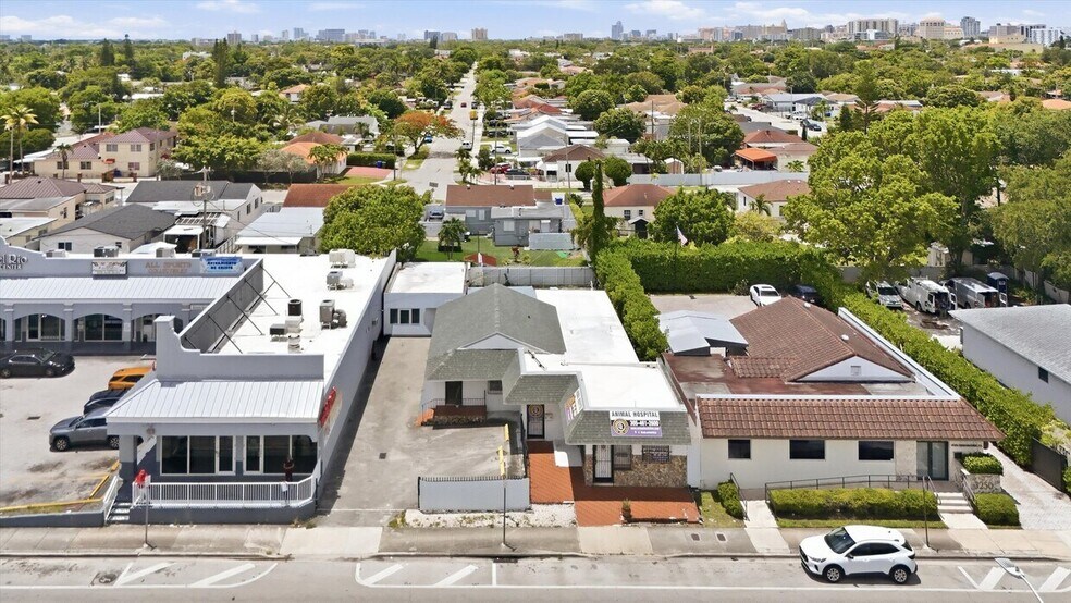 More Photos Of 3240 NW 7th St, Miami Office For Sale