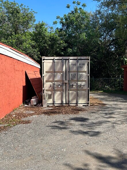 More Photos Of 5616 State Road 54, New Port Richey General Retail For Sale