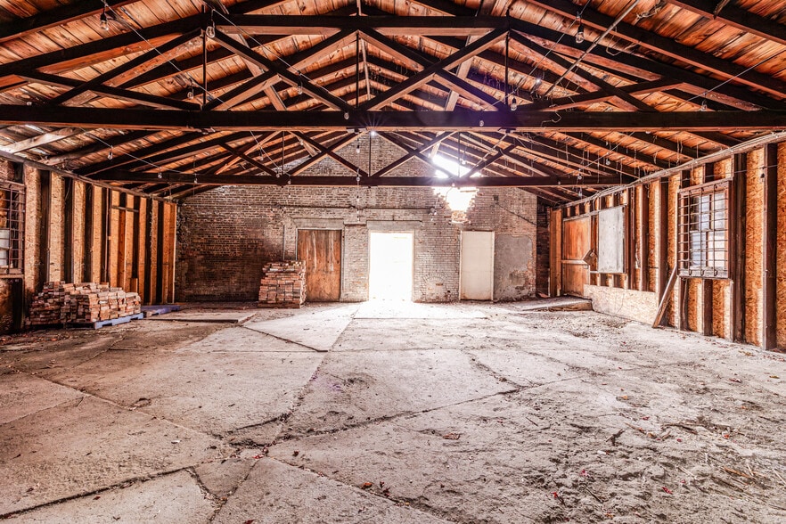 More Photos Of 357 Columbia St, Hudson Warehouse For Sale