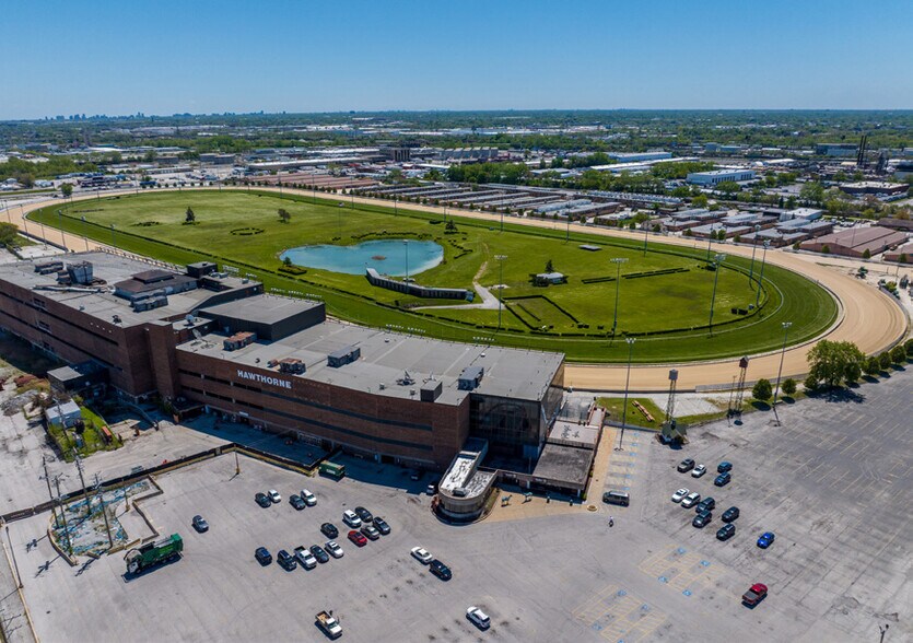 More Photos Of 3501 S Laramie Ave, Cicero Racetrack For Sale