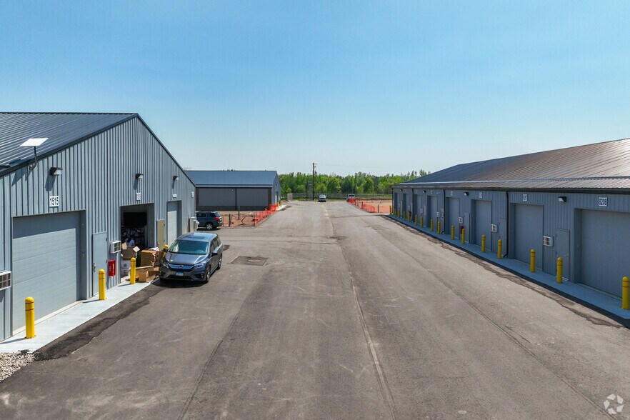 More Photos Of 330 Mill Bay Ave S, Afton Warehouse For Lease