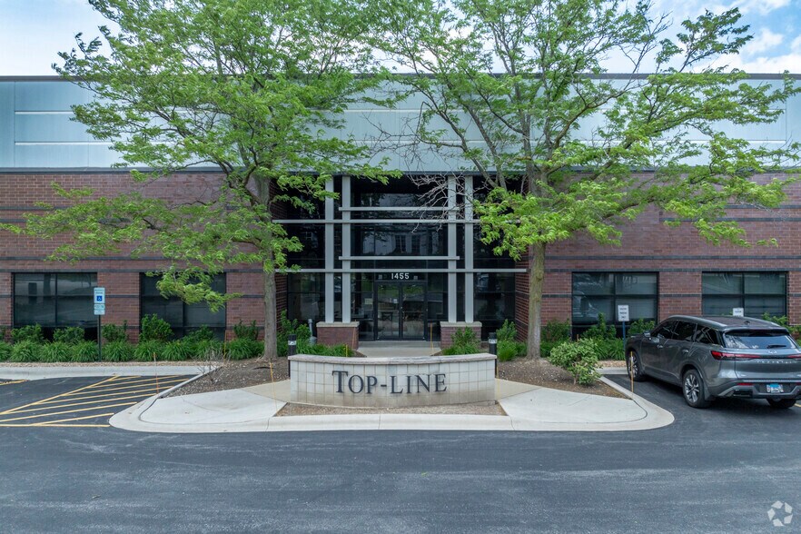 Primary Photo Of 1455 W Thorndale Ave, Itasca Distribution For Sale