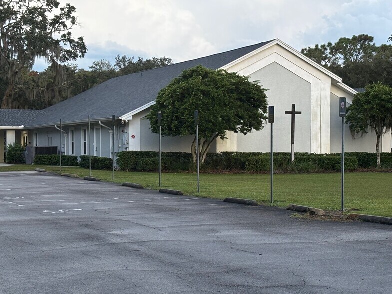 More Photos Of 53 S Dean Rd, Orlando Specialty For Lease