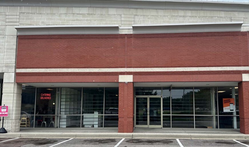 More Photos Of 465 N Germantown Pky, Cordova Unknown For Lease