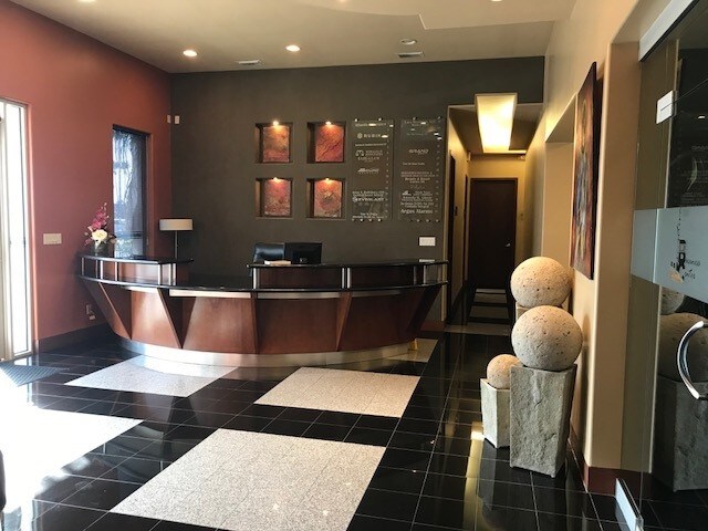 More Photos Of 929 E Esperanza Ave, McAllen Office For Sale