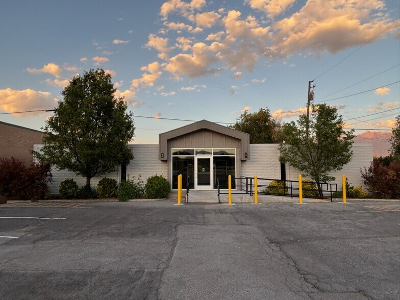Primary Photo Of 7669 Redwood Rd, West Jordan Office For Sale