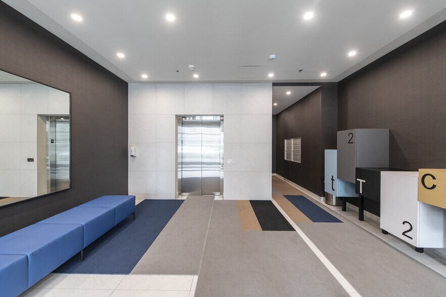 More Photos Of 2004-2016 34 Av SW, Calgary Apartments For Lease