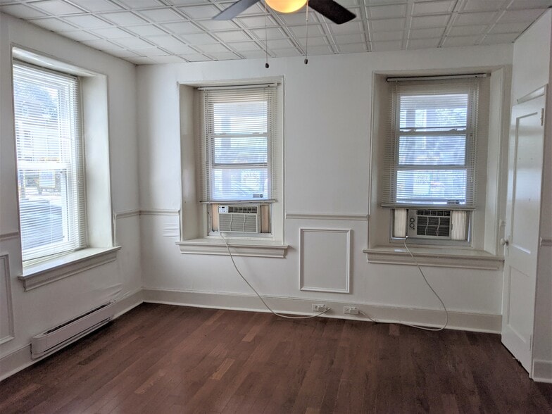 More Photos Of 7101 Ridge Ave, Philadelphia Apartments For Sale