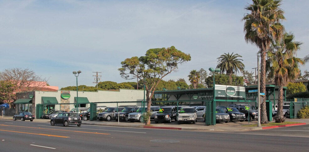 More Photos Of 2515 Lincoln Blvd, Santa Monica Auto Dealership For Lease