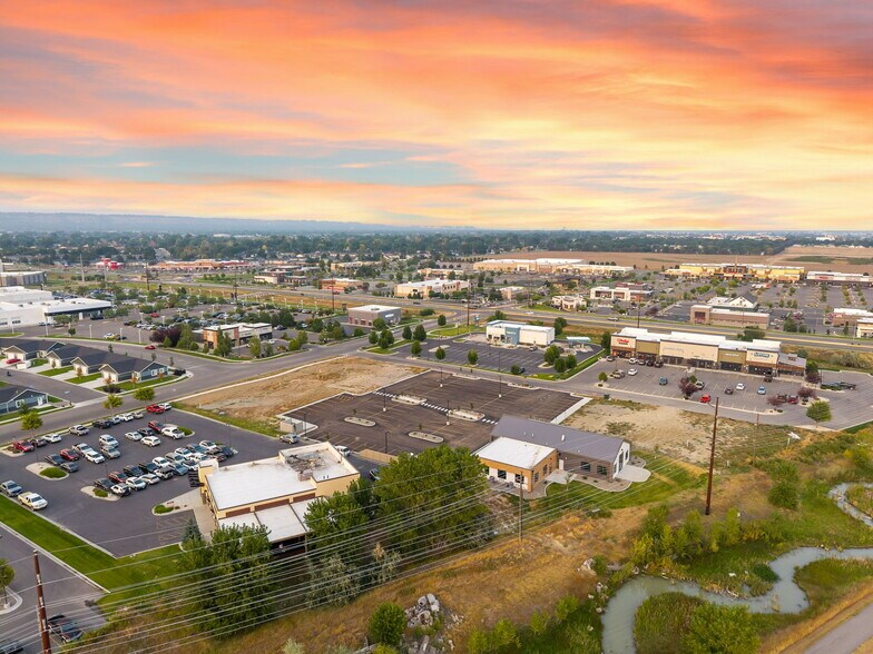 More Photos Of 4016 Montana Sapphire Dr, Billings Office Residential For Sale