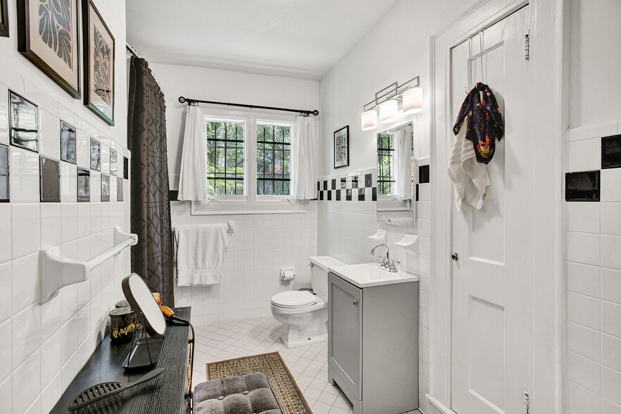 More Photos Of 2160 Forbes St, Jacksonville Multifamily For Sale