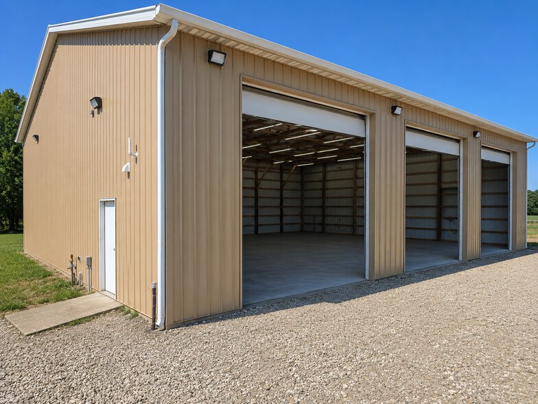 Primary Photo Of 10150 Avon Lake Rd, Burbank Industrial For Lease