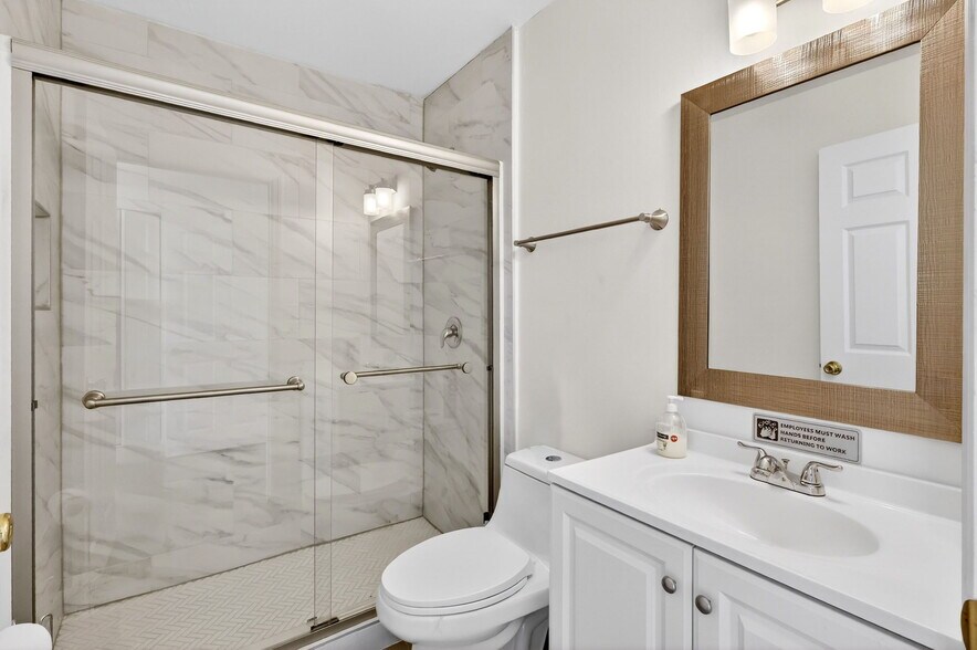 More Photos Of 129 N 5th St, Fort Pierce Storefront Retail Residential For Lease