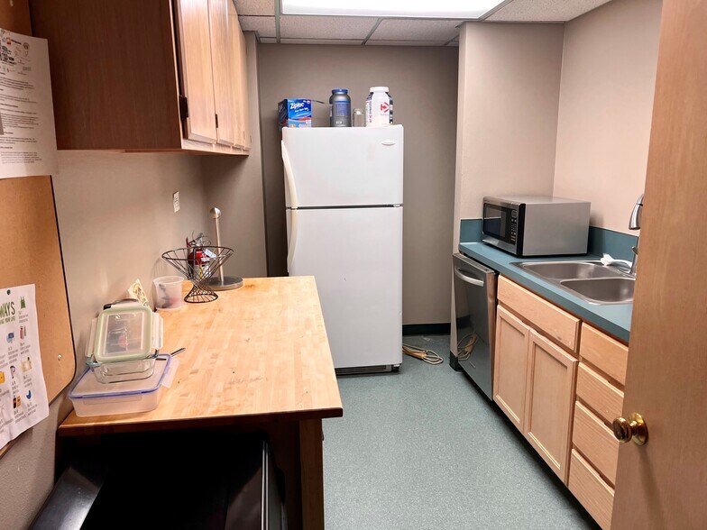 More Photos Of 1177 Pearl St, Eugene Office For Sale