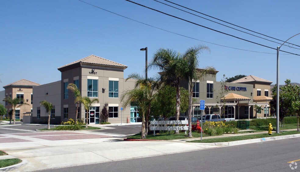 More Photos Of 10557 Juniper Ave, Fontana Warehouse For Sale