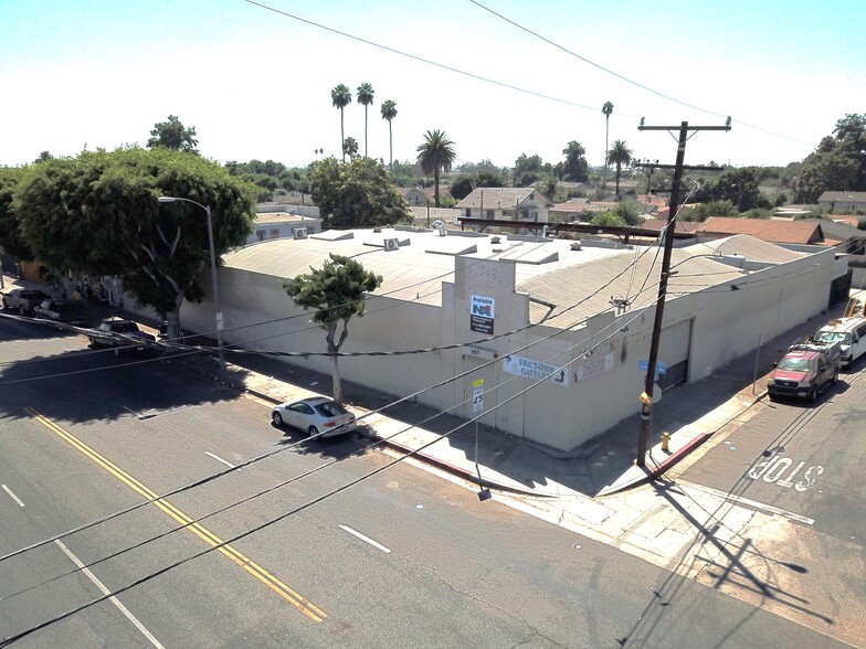 Primary Photo Of 5877 Compton Ave, Los Angeles Manufacturing For Sale