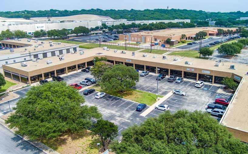 More Photos Of 1850-1900 Grandstand Dr, San Antonio Unknown For Lease