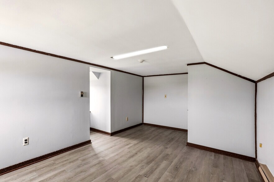 More Photos Of 2611 Route 37 E, Toms River Office For Sale