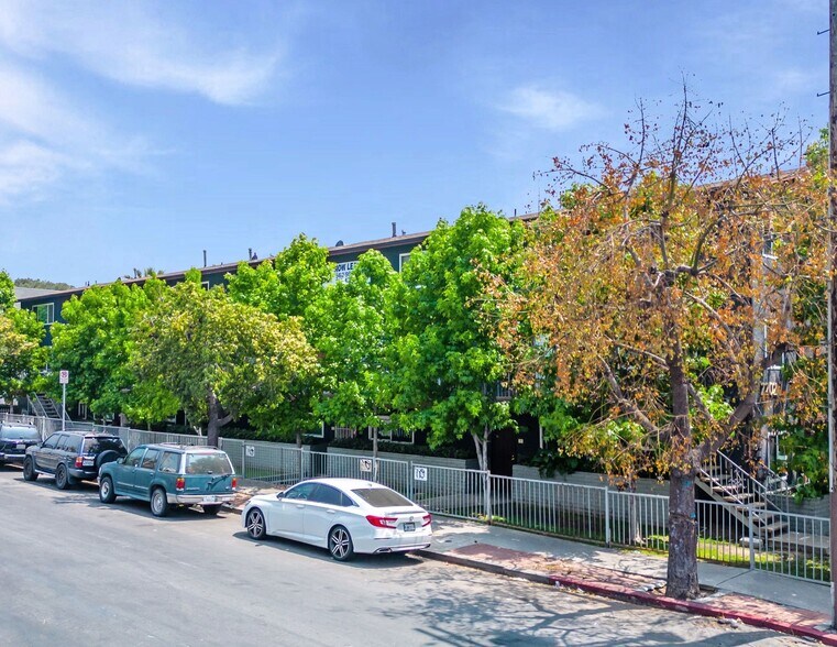 More Photos Of 2202-2208 Michigan Ave, Los Angeles Apartments For Sale