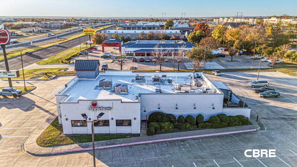 More Photos Of 1808 SW H K Dodgen Loop, Temple Restaurant For Sale