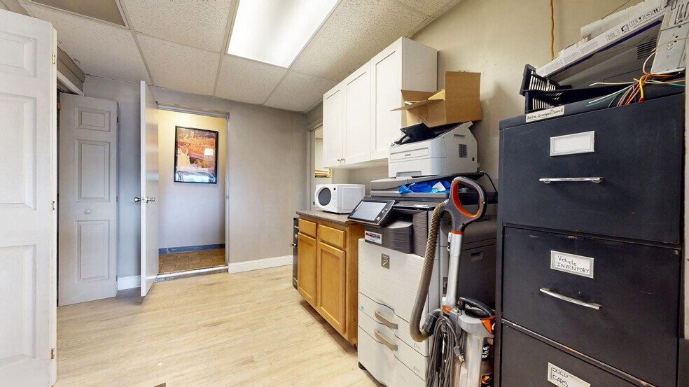 More Photos Of 285 W White Horse Pike, Galloway Auto Dealership For Sale