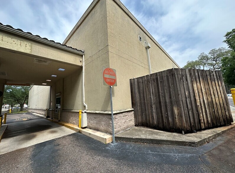 More Photos Of 3917 N Nebraska Ave, Tampa Freestanding For Lease