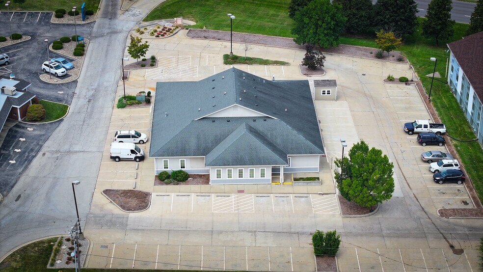 Primary Photo Of 3131 N Water St, Decatur Medical For Sale