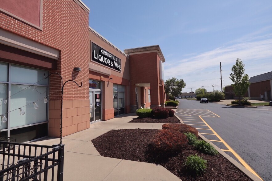 More Photos Of 890-896 S Main St, Centerville Storefront For Sale