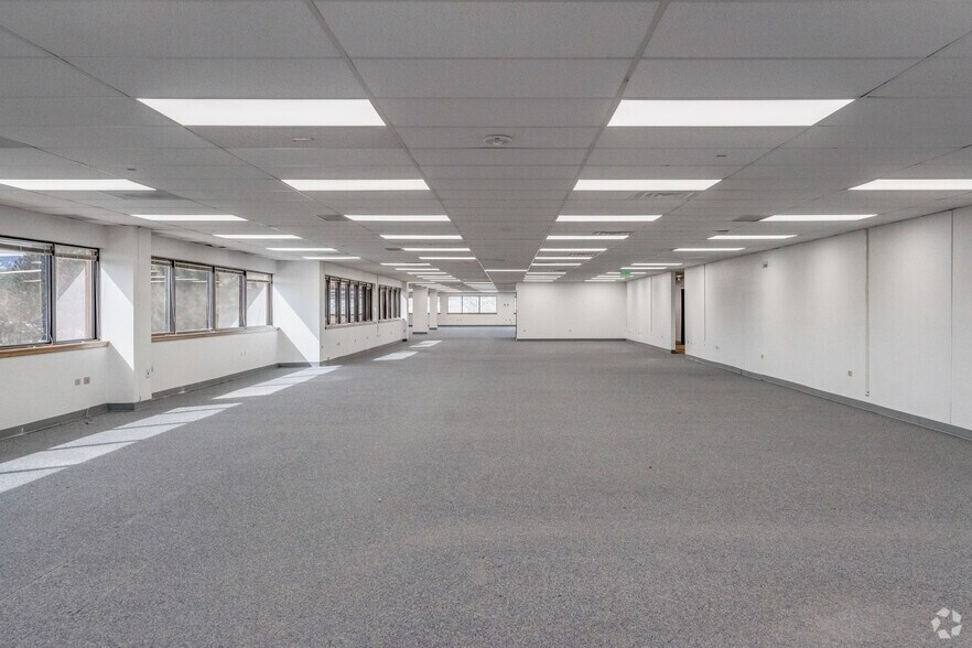 More Photos Of 2850 Youngfield St, Lakewood Office For Sale