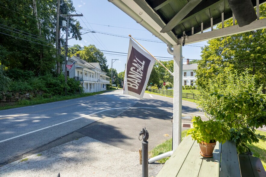 More Photos Of 97-103 Hunns Lake Rd, Stanfordville General Retail For Lease