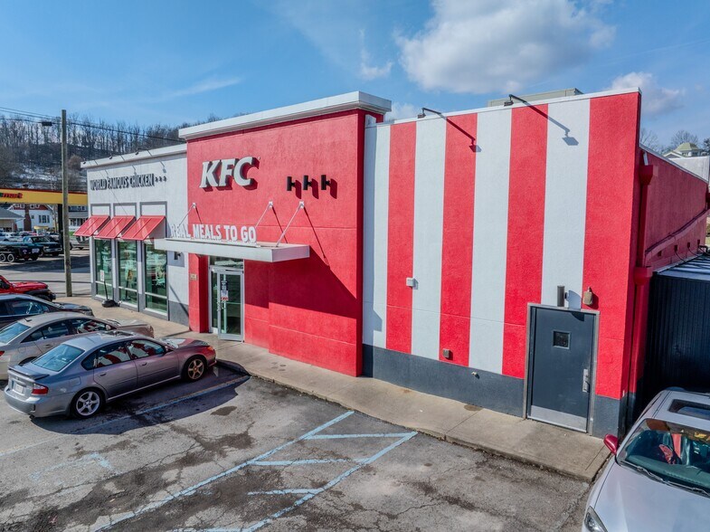 More Photos Of 104 N Pike St, Grafton Fast Food For Sale