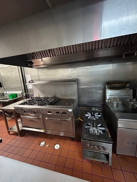 More Photos Of 2570 E Tropicana Ave, Las Vegas Unknown For Lease