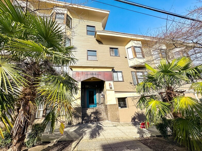 More Photos Of 1812 E Republican St, Seattle Apartments For Sale