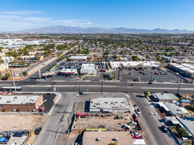 More Photos Of 3513-3515 E Charleston Blvd, Las Vegas Freestanding For Sale
