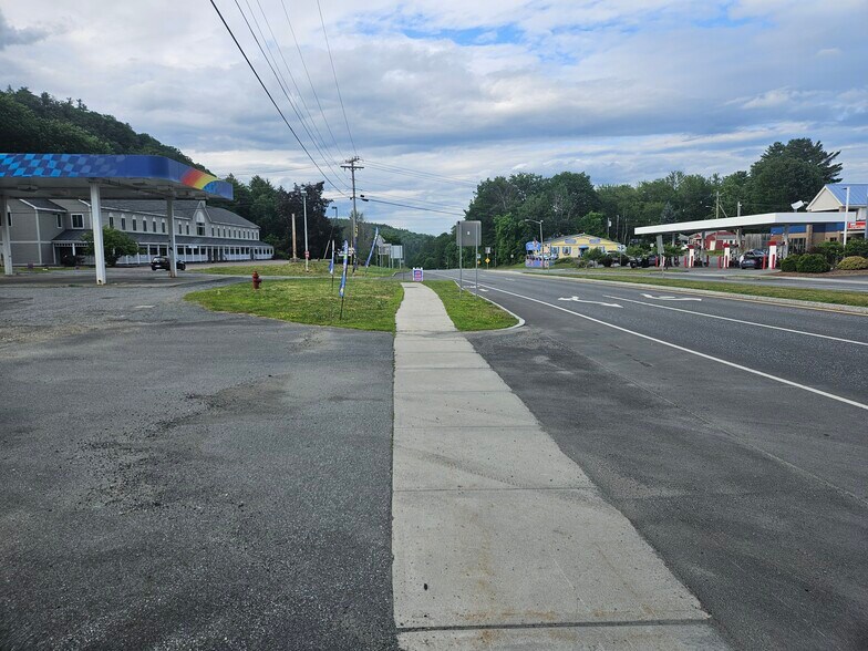 More Photos Of 1049 N Main St, White River Junction General Retail For Sale