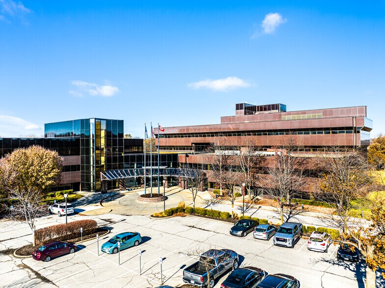 More Photos Of 5200 Metcalf Ave, Overland Park Office For Lease