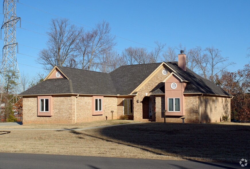Primary Photo Of 113 Quiet Cove, Mooresville Office For Lease