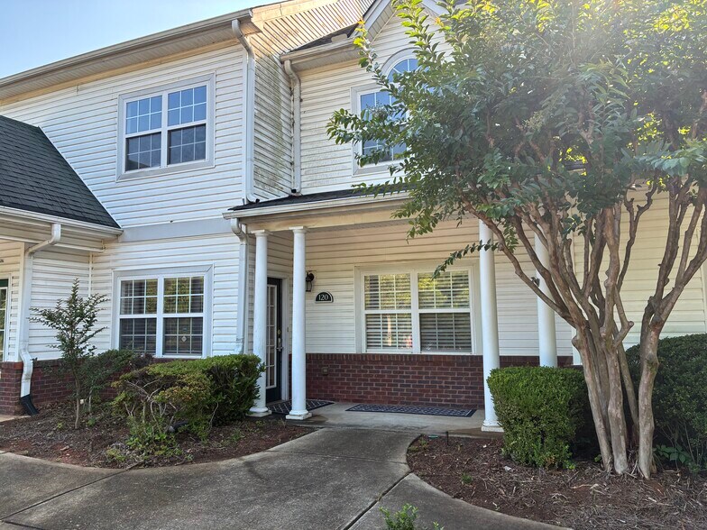 More Photos Of 965 Piedmont Rd NE, Marietta Office For Lease