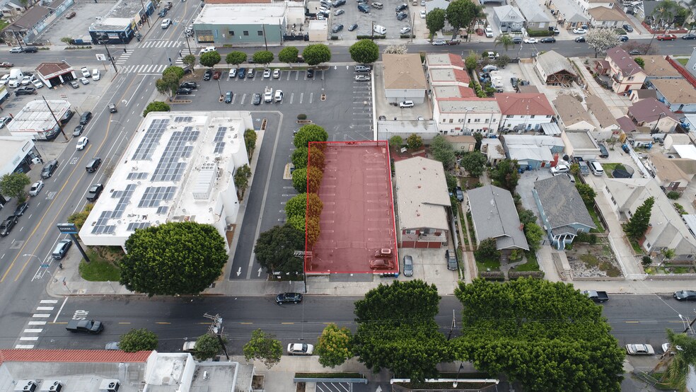 Primary Photo Of 537 W 10th St, San Pedro Parking Lot For Lease