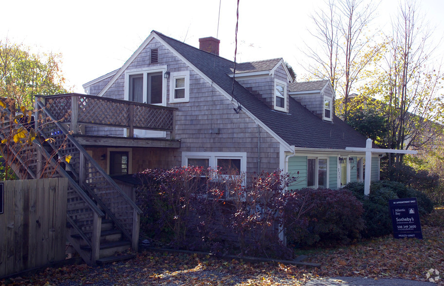 Primary Photo Of 275 Main St, Wellfleet Storefront Retail Residential For Sale