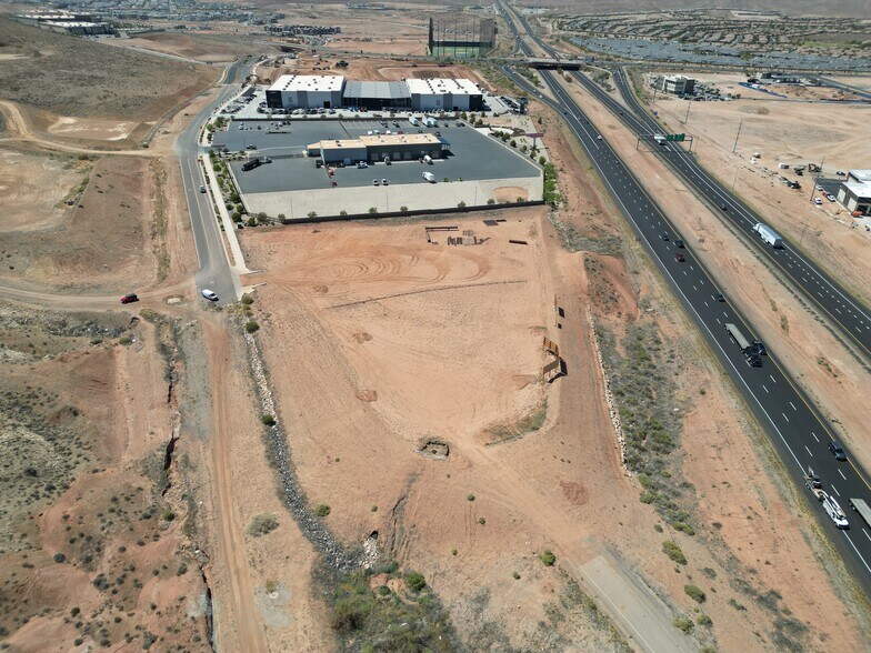 More Photos Of Desert Color Parkway @ Southern Parkway, St George Land For Sale