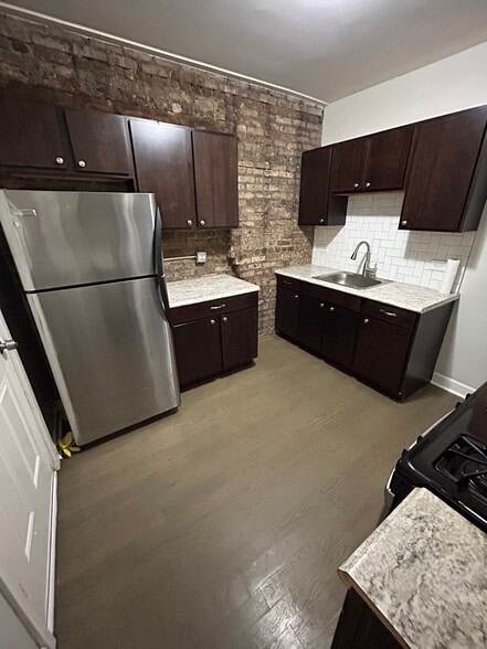 More Photos Of 11327 S King Dr, Chicago Apartments For Sale