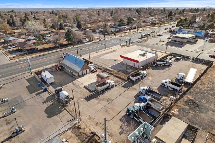 More Photos Of 2197 S Sheridan Blvd, Denver Freestanding For Lease