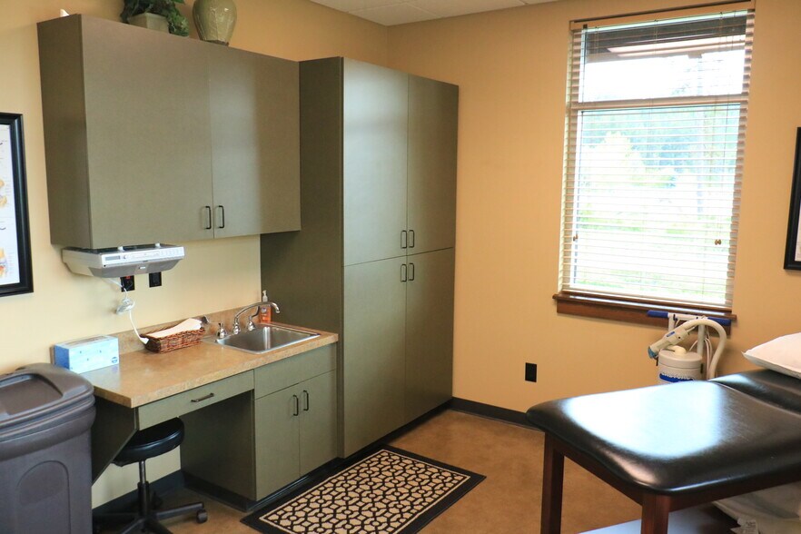 More Photos Of 3318 N Grandmill Ln, Coeur d'Alene Medical For Lease