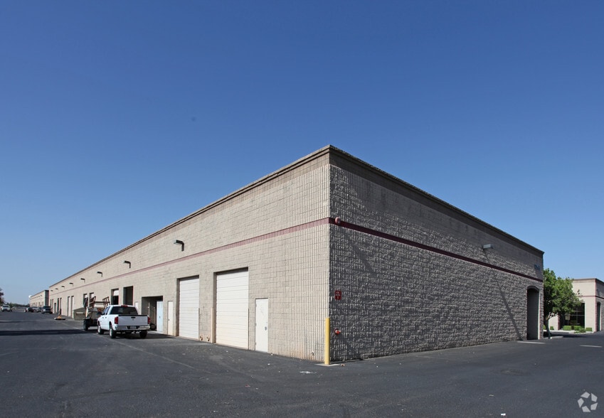 More Photos Of 1725 W Williams Dr, Phoenix Unknown For Lease