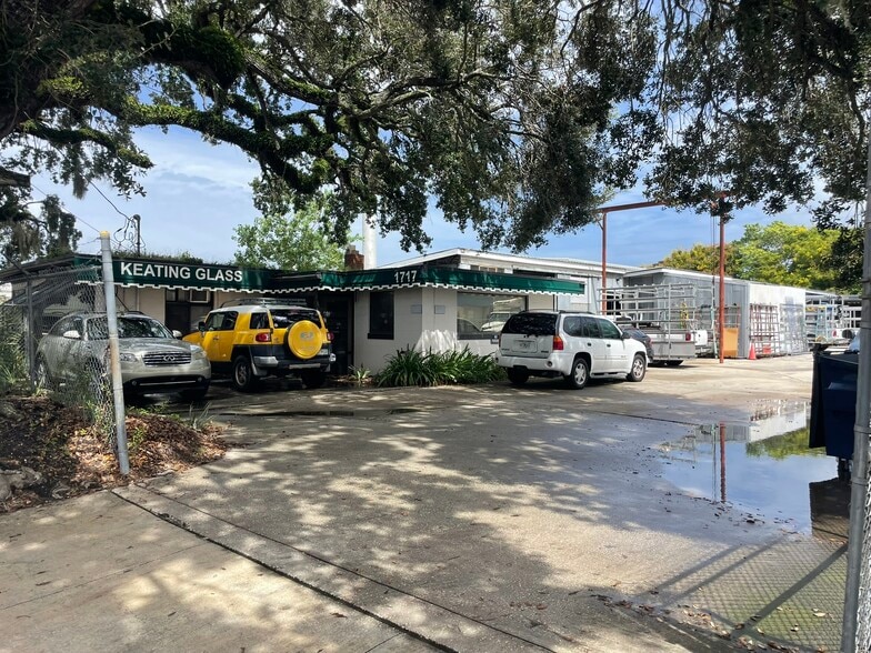 Primary Photo Of 1717 S Division Ave, Orlando Industrial For Lease