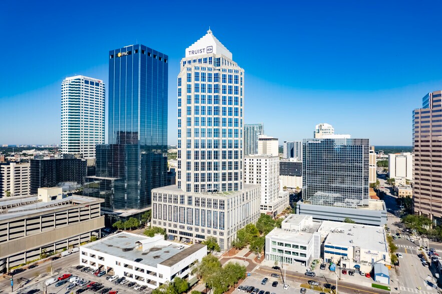 More Photos Of 401 E Jackson St, Tampa Office For Lease