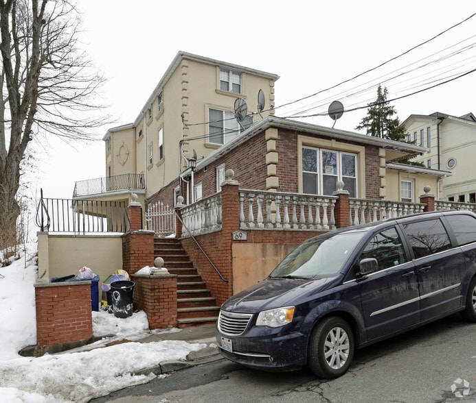 More Photos Of 69 Starbuck St, Staten Island Apartments For Sale